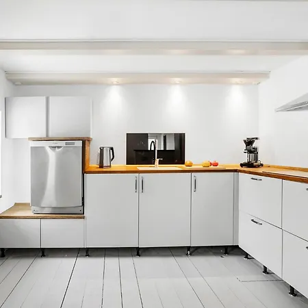 Stunning In With Wifi Сasa de vacaciones *